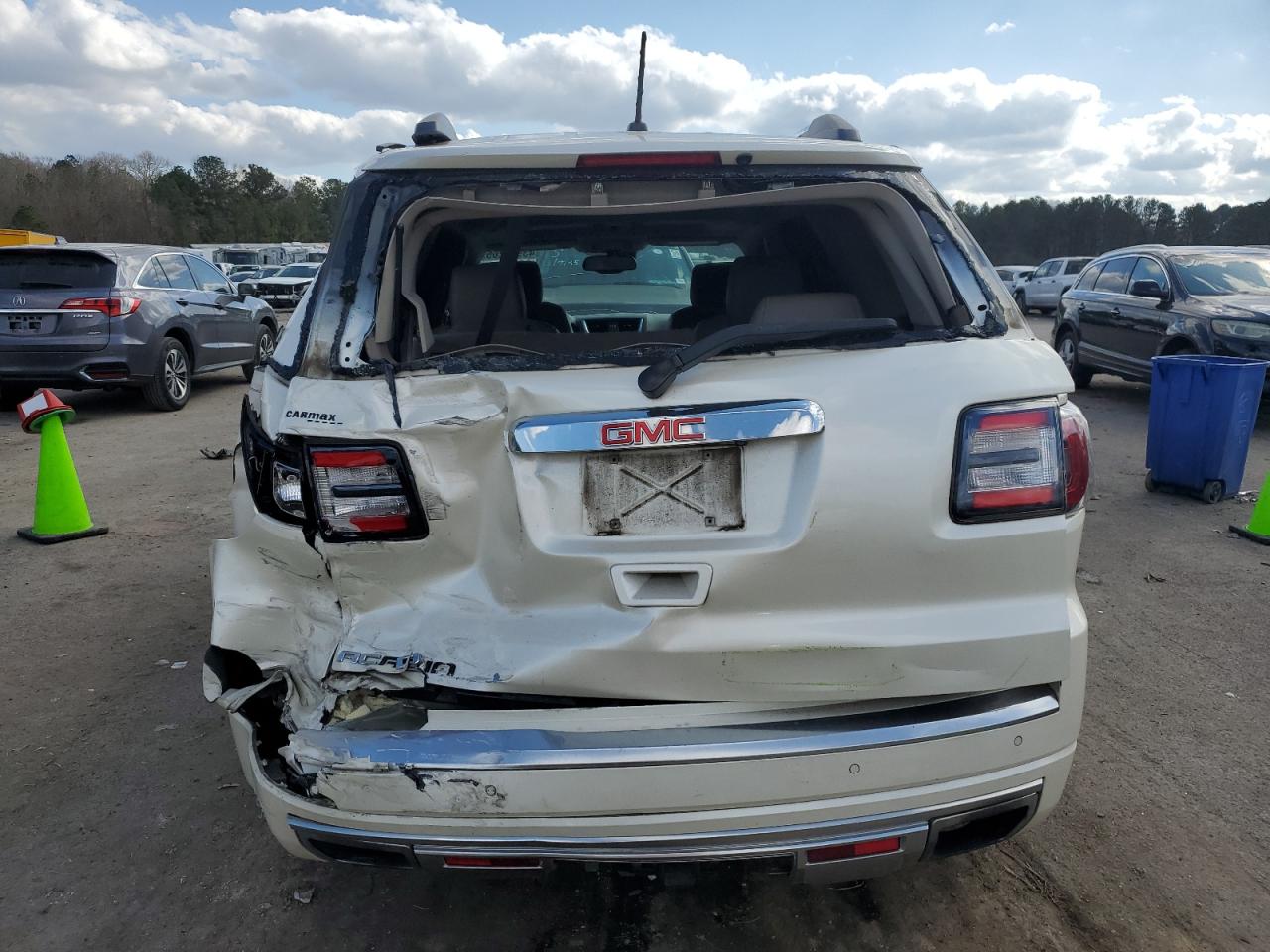 2015 GMC Acadia VIN 1GKKRTKD2FJ317608 Copart auction photo, rear end damage thumbnail 6