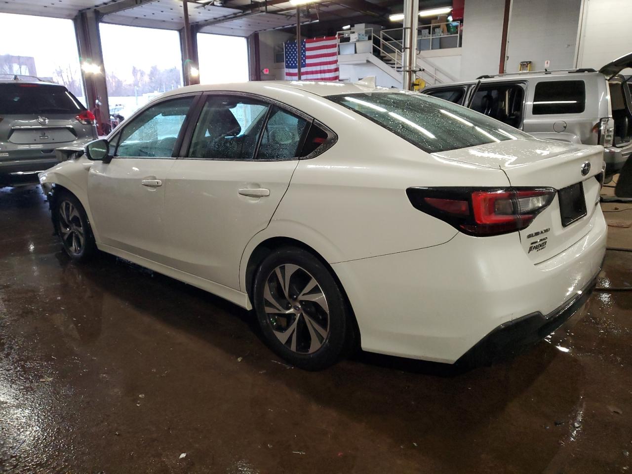 2020 Subaru Legacy VIN 4S3BWAC62L3032383 Copart auction photo, front end / minor dent/scratches damage thumbnail 2