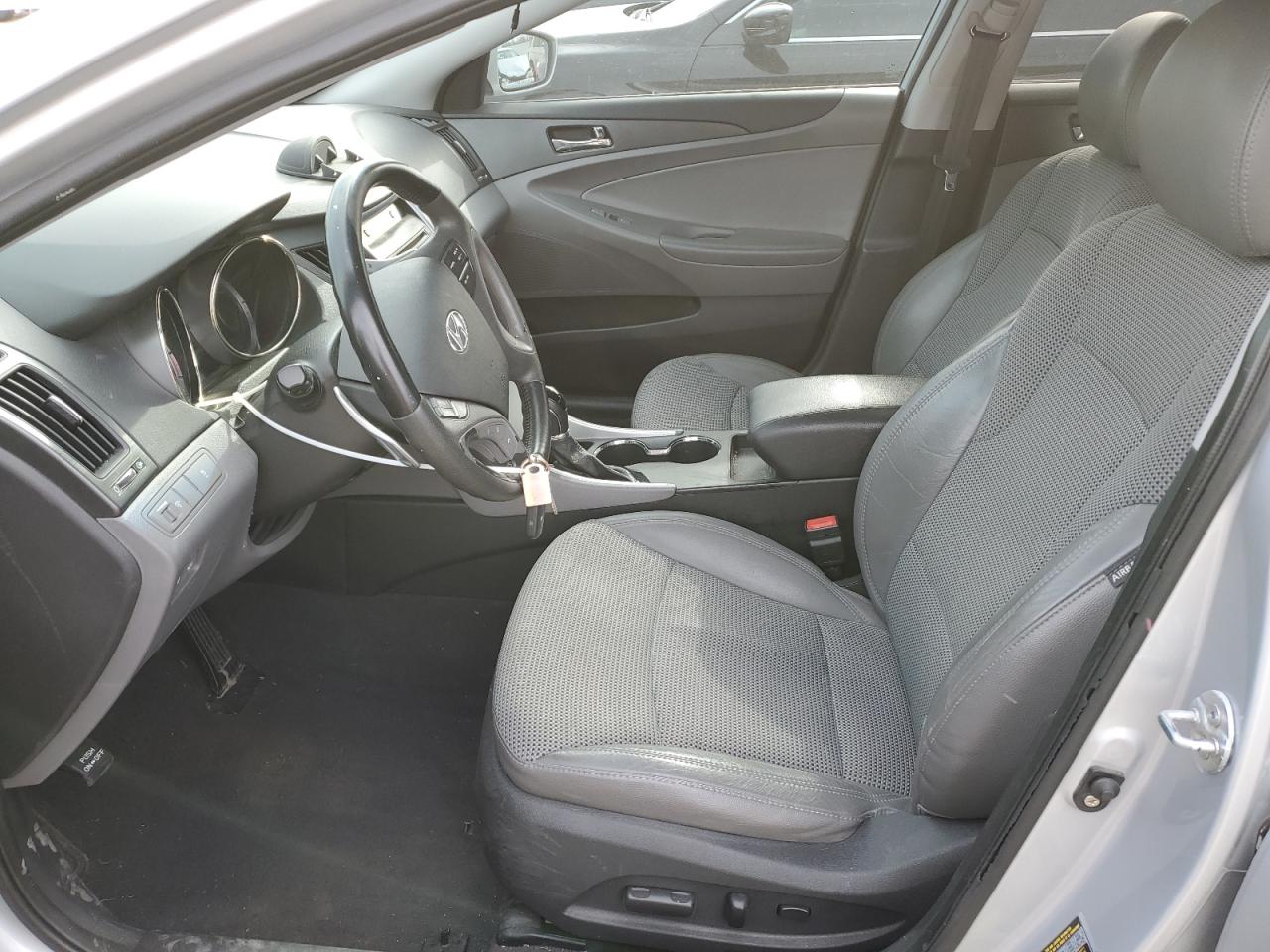 2011 Hyundai Sonata VIN 5NPEC4AC1BH092433 Copart auction photo, side / rear end damage thumbnail 7