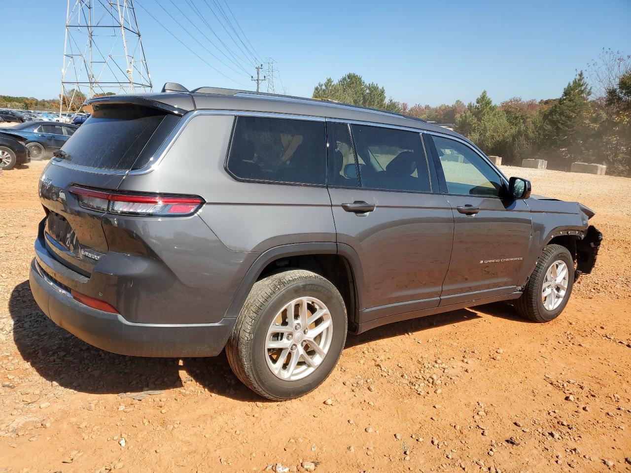 2021 Jeep Grand Cherokee VIN 1C4RJKAG5M8203064 Copart auction photo, front end damage thumbnail 3