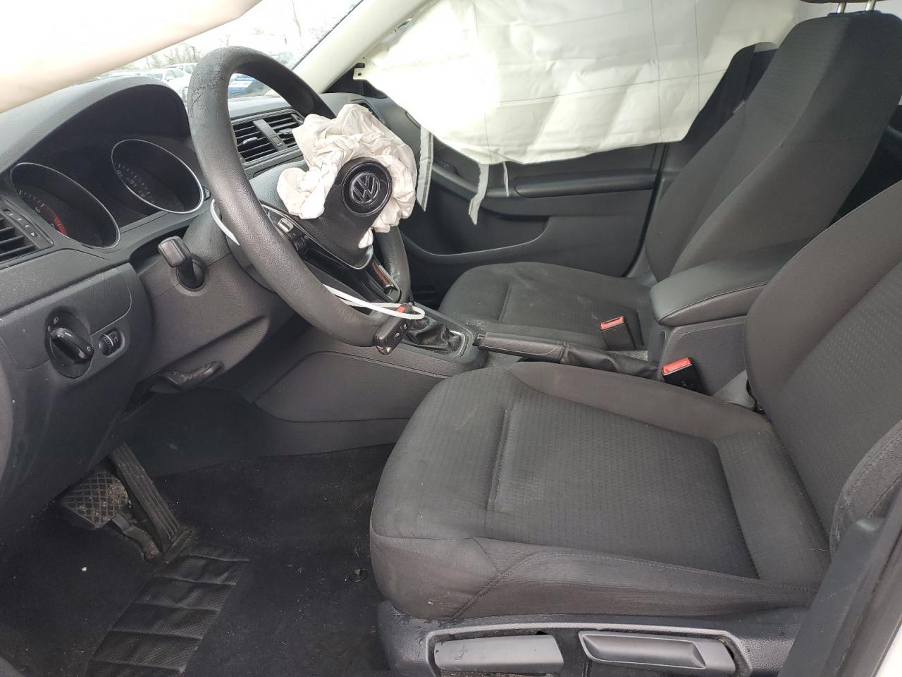 2015 Volkswagen Jetta VIN 3VW2K7AJ4FM347188 Copart auction photo, front end damage thumbnail 7