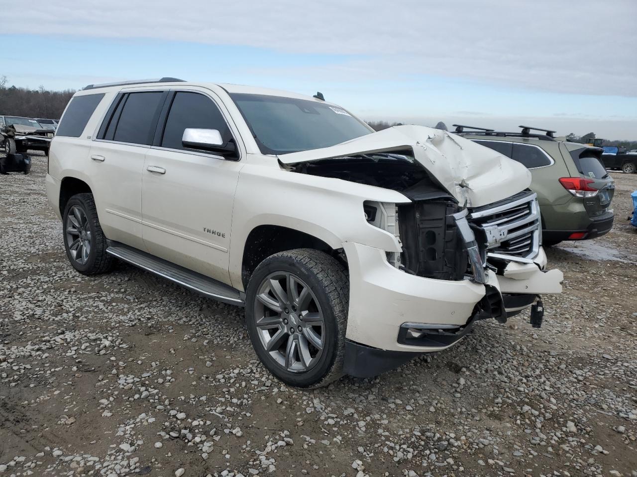 2015 Chevrolet Tahoe VIN 1GNSCCKC5FR275738 Copart auction photo, front end damage thumbnail 4