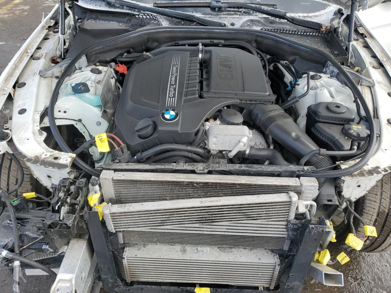 2016 BMW 5er VIN WBA5B3C59GG253311 Copart auction photo, front end damage thumbnail 11