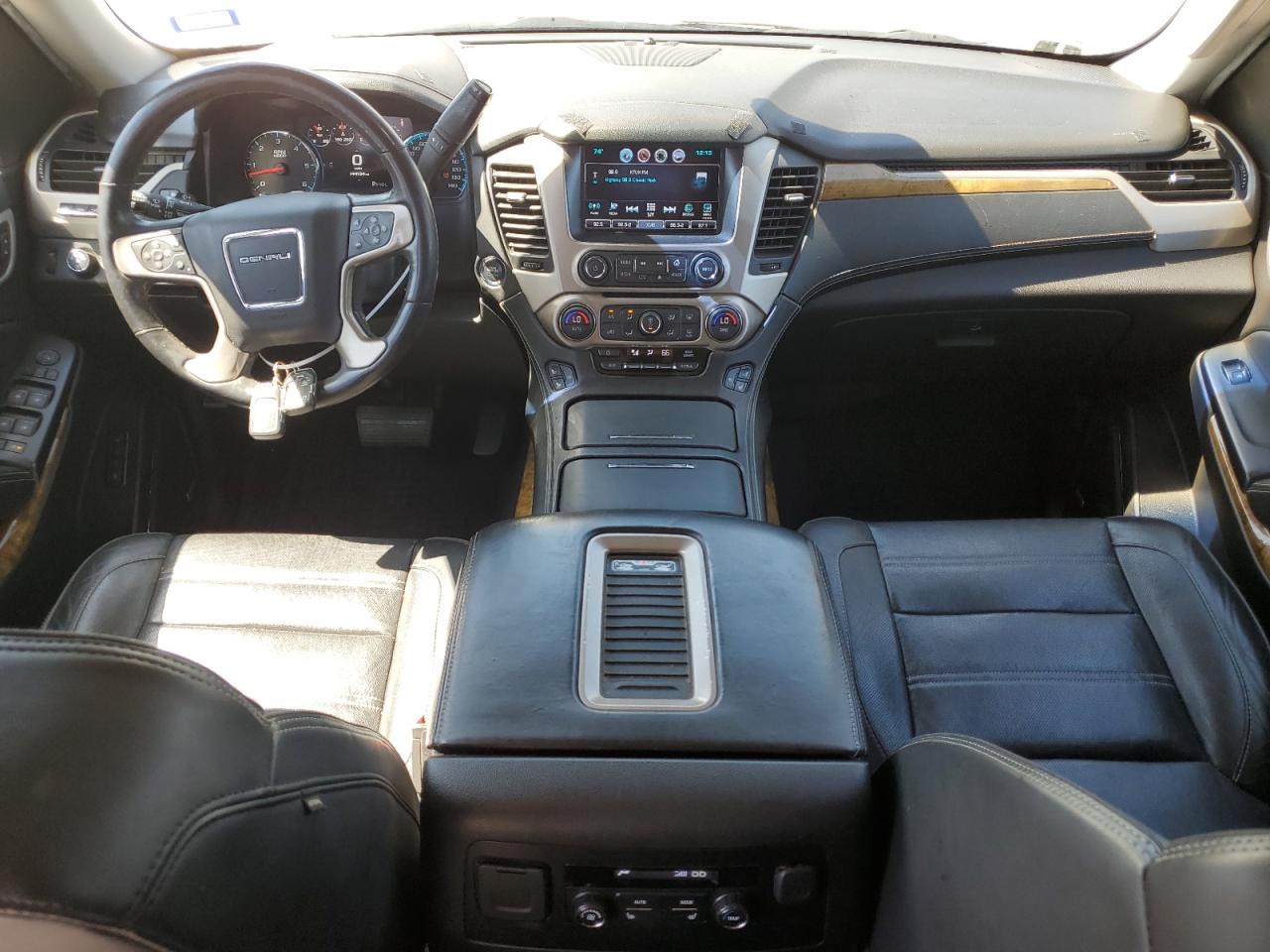 2017 GMC Yukon VIN 1GKS1HKJXHR209123 Copart auction photo, rear end / minor dent/scratches damage thumbnail 8