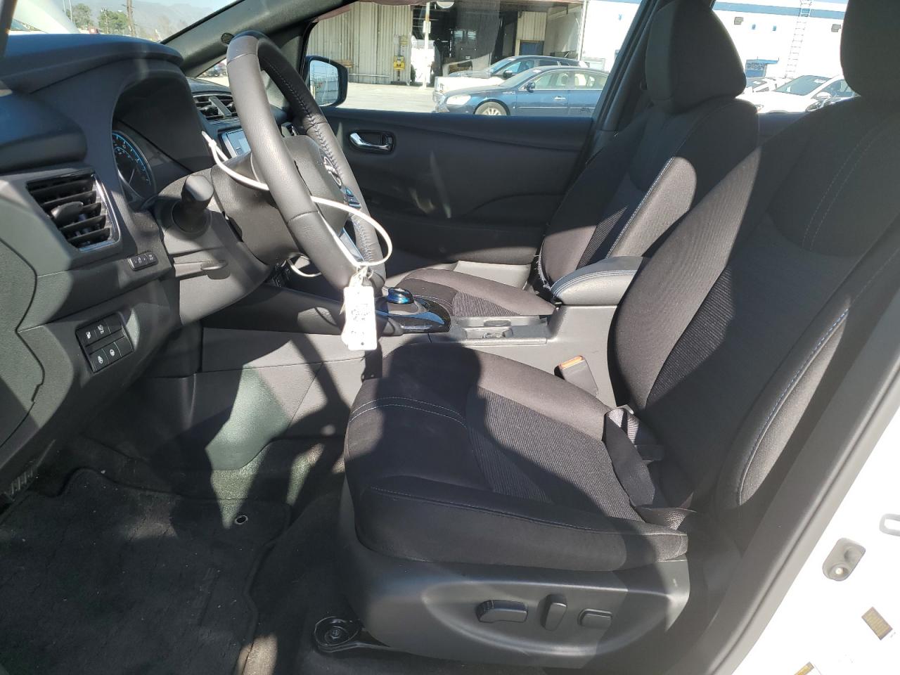 2025 Nissan Leaf VIN 1N4CZ1CV8SC559920 Copart auction photo, side / rear end damage thumbnail 7