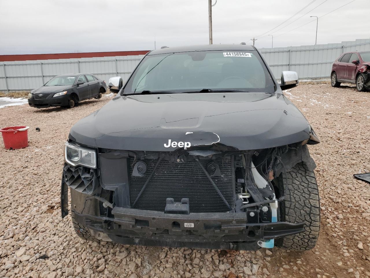2018 Jeep Grand Cherokee VIN 1C4RJFBG2JC476882 Copart auction photo, front end / side damage thumbnail 5