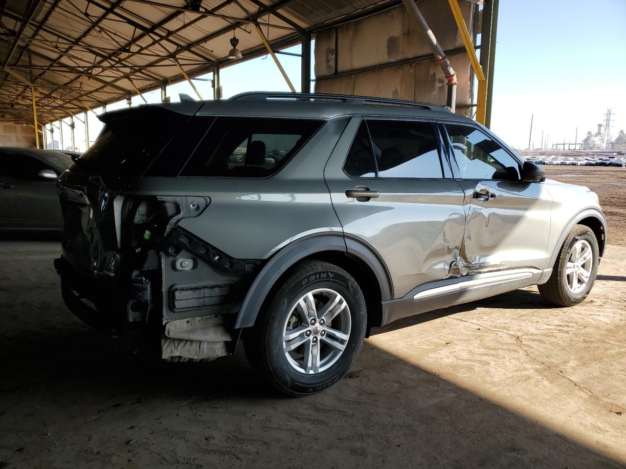 2020 Ford Explorer VIN 1FMSK7DH1LGC30827 Copart auction photo, rear end / side damage thumbnail 3