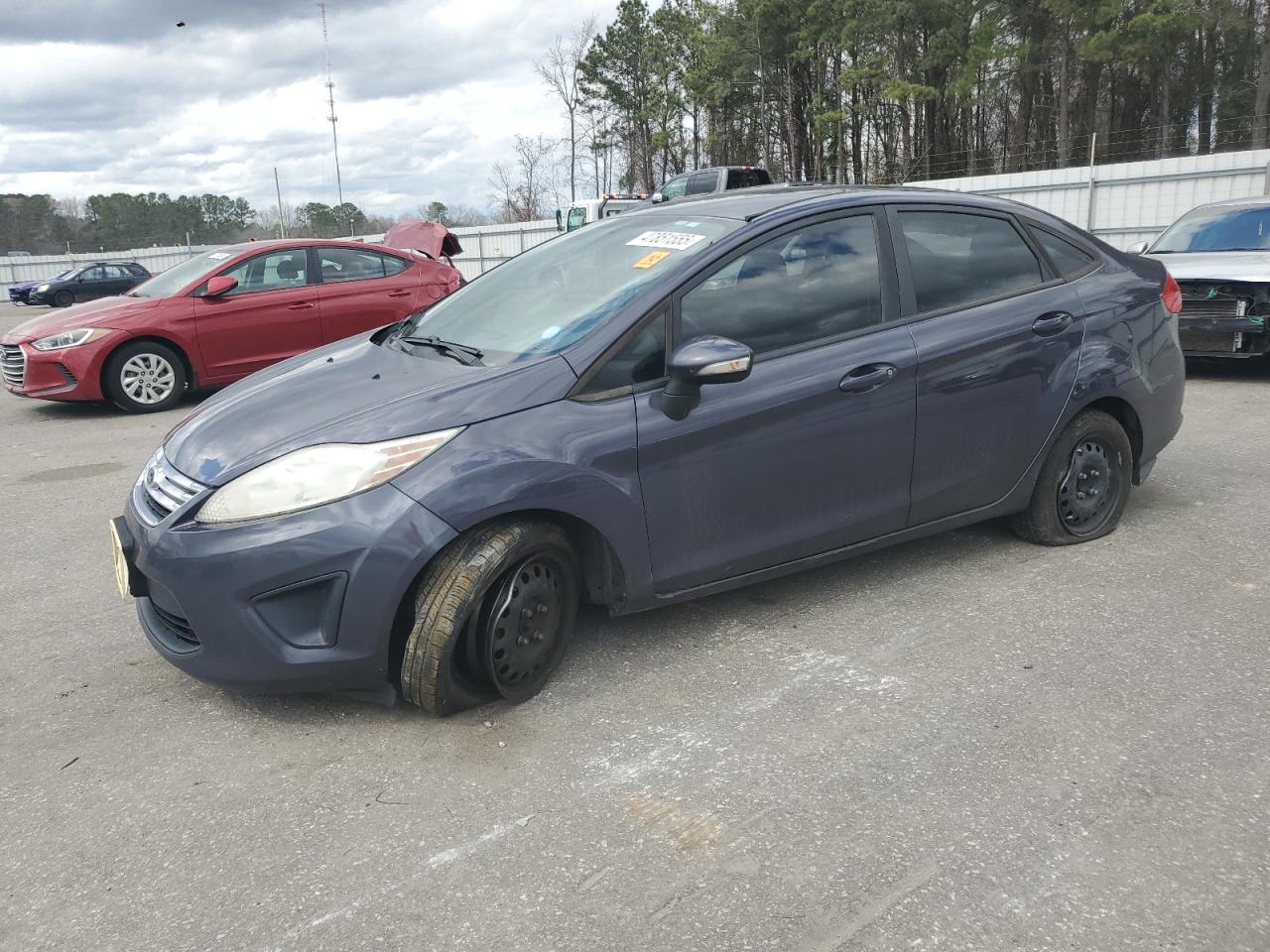 2013 Ford Fiesta VIN 3FADP4BJ2DM194498 - Copart auction photo