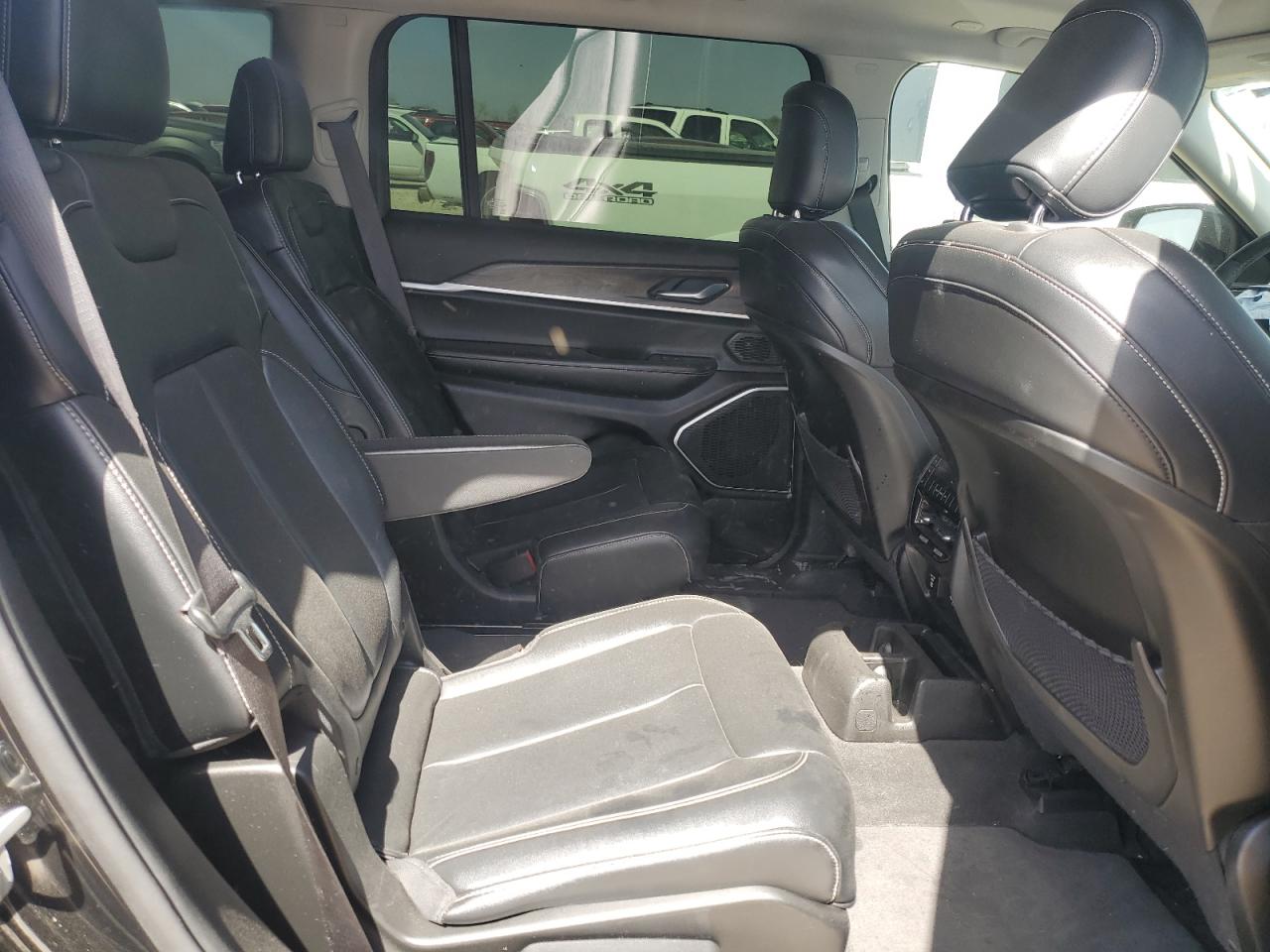 2021 Jeep Grand Cherokee VIN 1C4RJJBG3M8114764 Copart auction photo, front end damage thumbnail 11