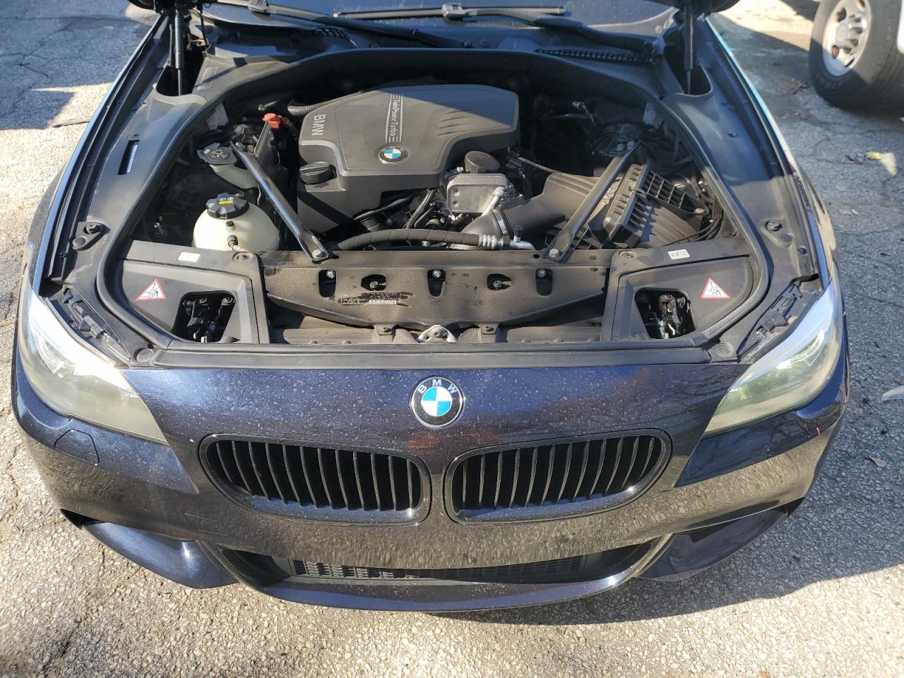 2014 BMW 5er VIN WBA5A5C57ED508101 Copart auction photo, rear end / side damage thumbnail 11