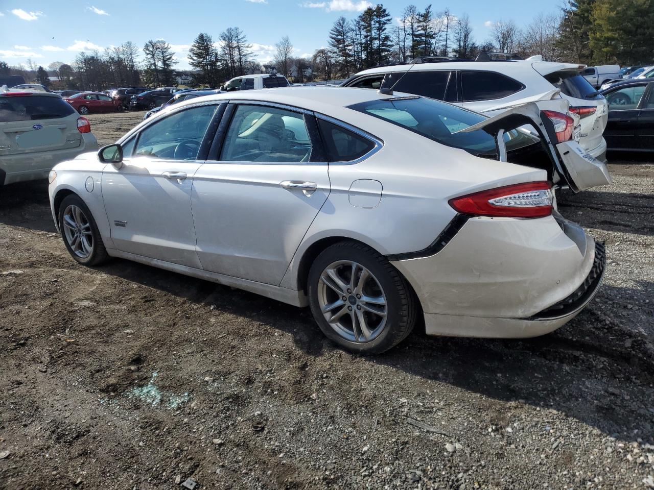 2016 Ford Fusion VIN 3FA6P0SU5GR108930 Copart auction photo, rear end damage thumbnail 2