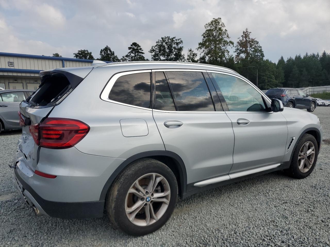 2020 BMW X3 VIN 5UXTY3C0XLLU72517 Copart auction photo, rear end damage thumbnail 3