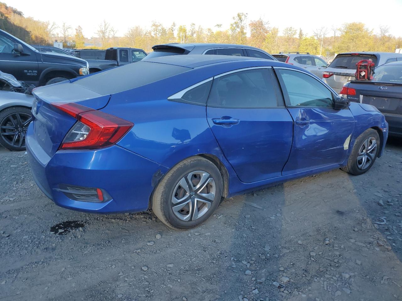 2017 Honda Civic VIN 2HGFC2F56HH513472 Copart auction photo, side / front end damage thumbnail 3