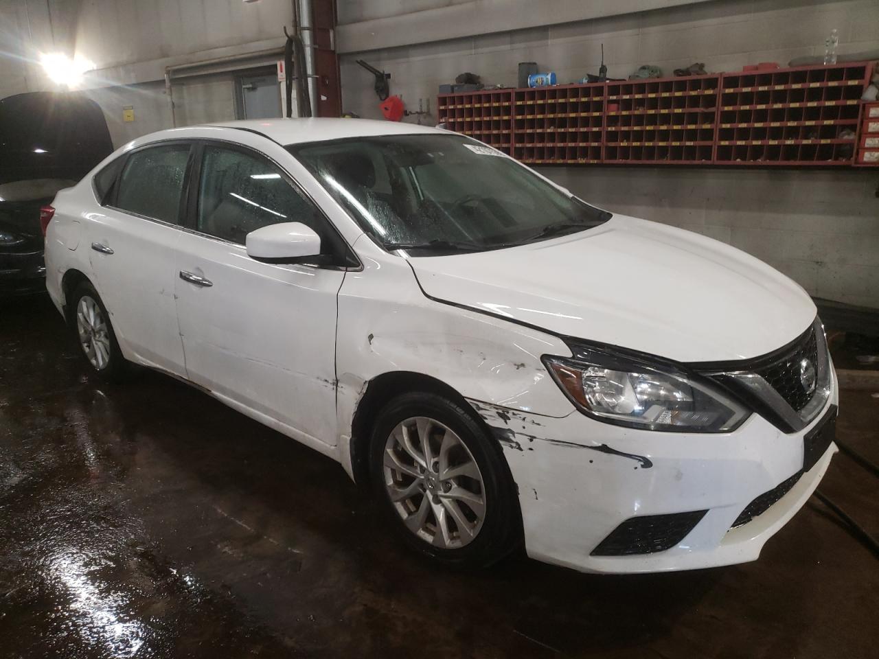 2018 Nissan Sentra VIN 3N1AB7AP5JL620191 Copart auction photo, side / minor dent/scratches damage thumbnail 4