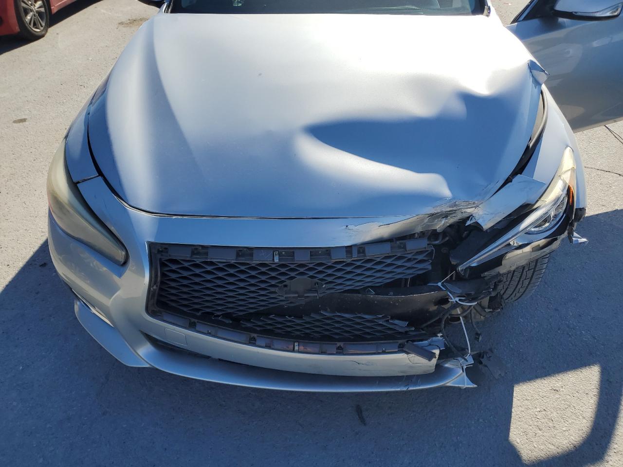 2014 Infiniti Q50 VIN JN1BV7AP7EM683834 Copart auction photo, front end / minor dent/scratches damage thumbnail 11