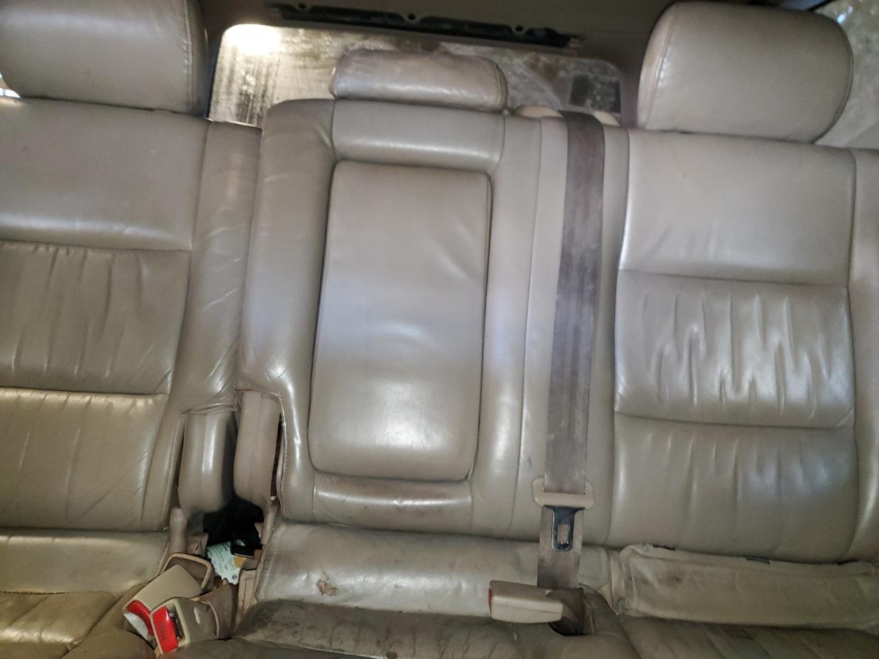 2001 Toyota Land Cruiser VIN JTEHT05J112007231 Copart auction photo, front end / minor dent/scratches damage thumbnail 10