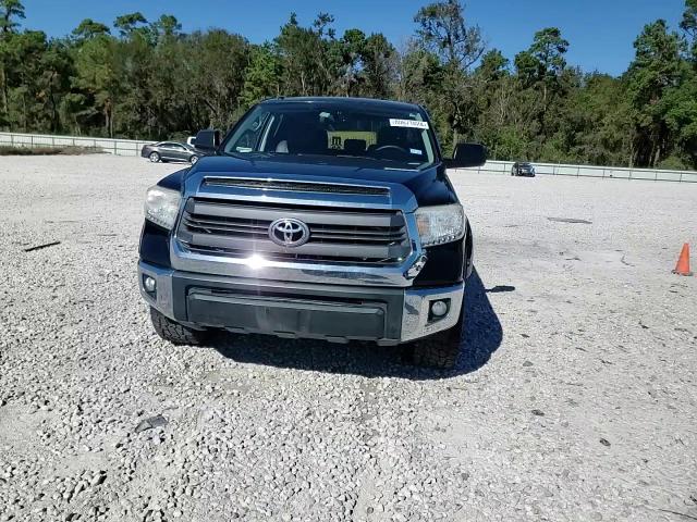 2015 Toyota Tundra VIN 5TFEM5F16FX088009 Copart auction photo, rear end / minor dent/scratches damage thumbnail 14