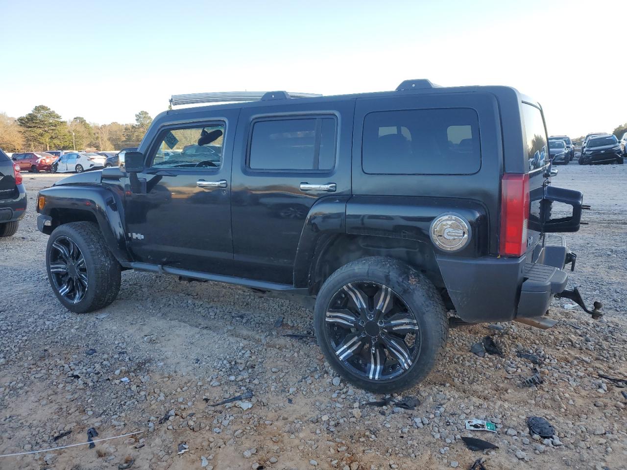 2006 Hummer H3 VIN 5GTDN136568104009 Copart auction photo, minor dent/scratches damage thumbnail 2