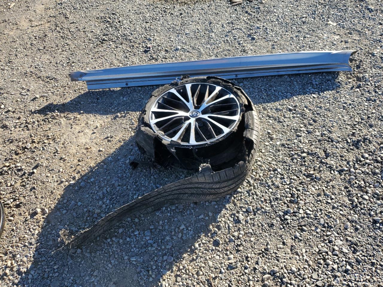 2019 Toyota Camry VIN 4T1B11HK4KU162559 Copart auction photo, front end / rear end damage thumbnail 14