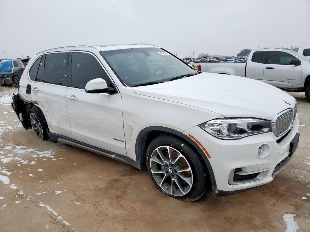 2018 BMW X5 VIN 5UXKR2C57J0X10496 Copart auction photo, rear end / side damage thumbnail 4