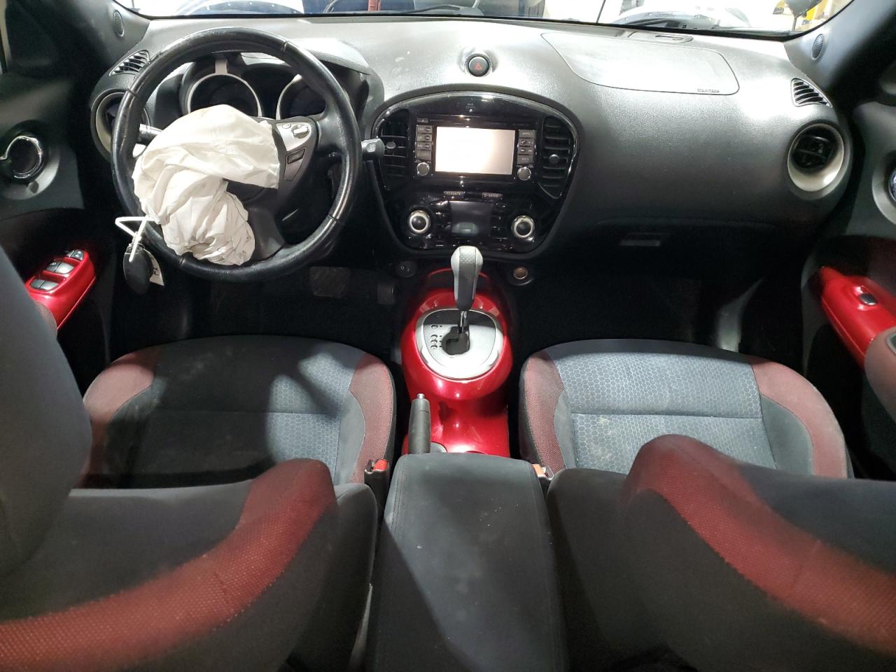 2016 Nissan Juke VIN JN8AF5MV8GT652822 Copart auction photo, front end damage thumbnail 8