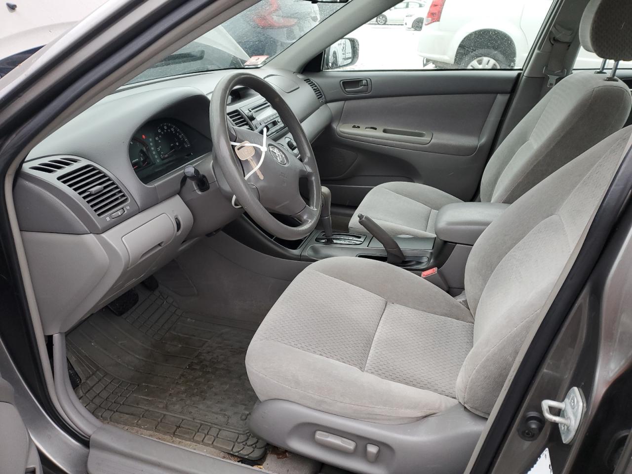 2002 Toyota Camry VIN 4T1BE32K02U573868 Copart auction photo, front end damage thumbnail 7