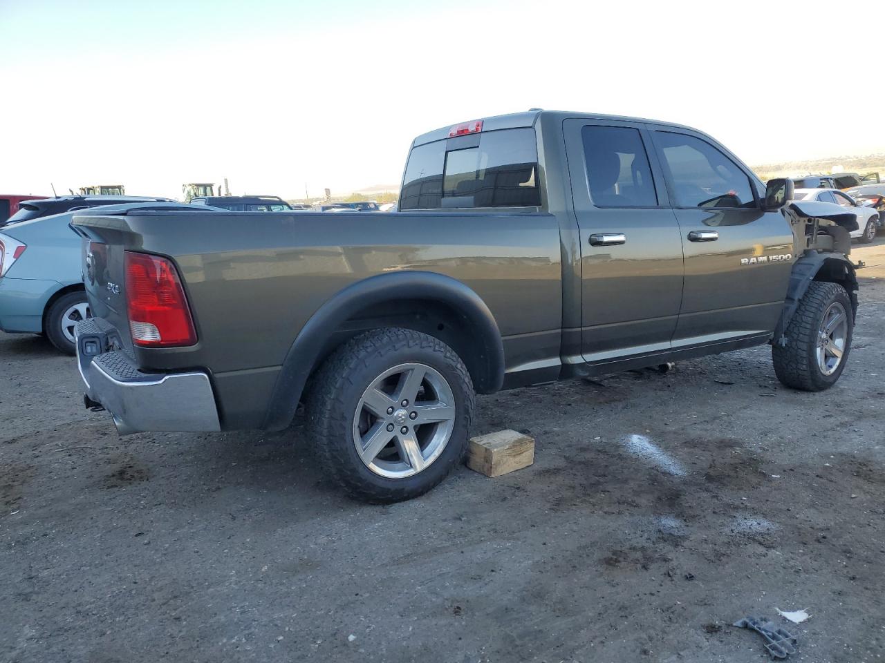 2012 Dodge RAM VIN 1C6RD7GT5CS215524 Copart auction photo, front end / side damage thumbnail 3