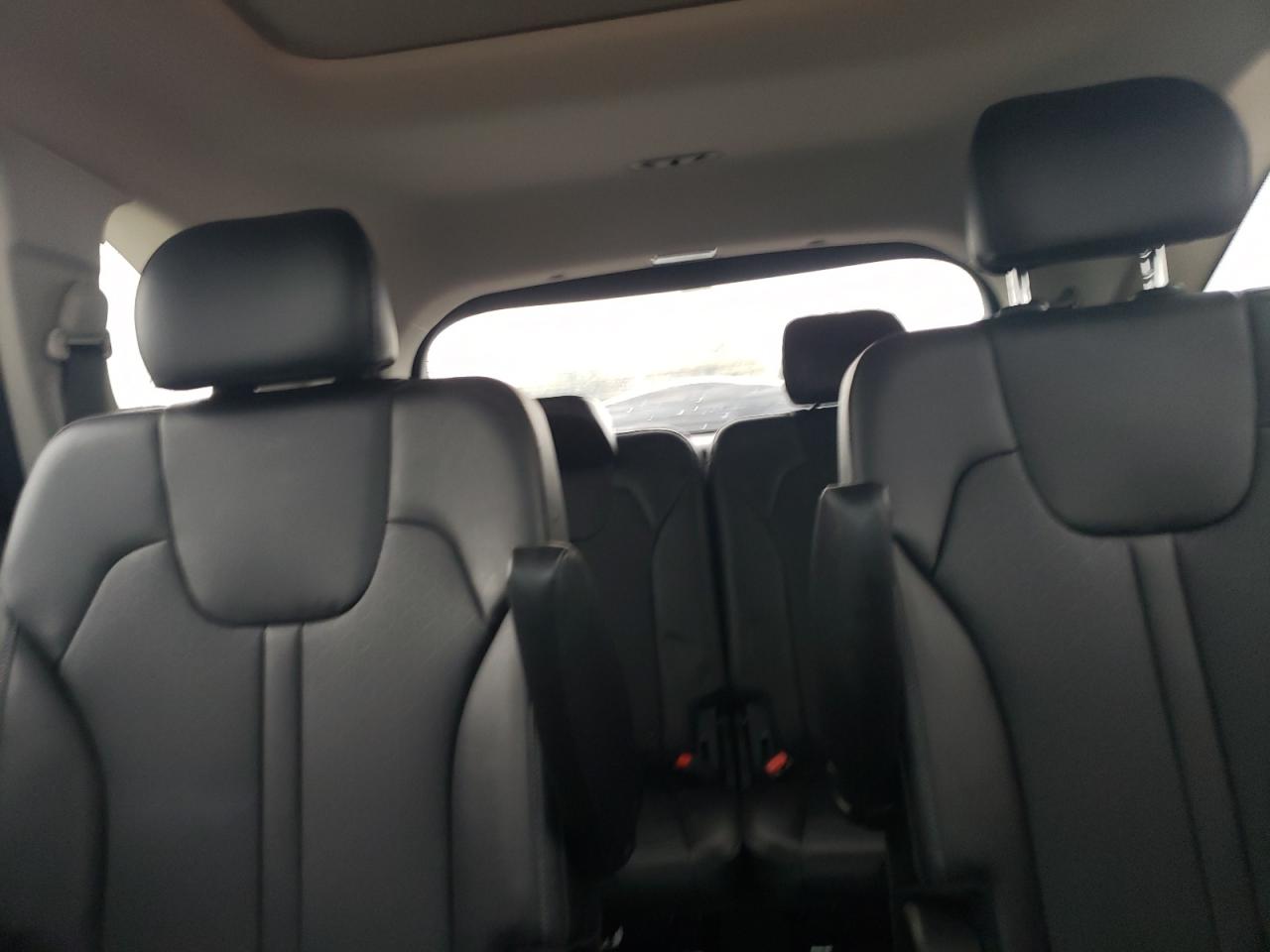 2022 KIA Sorento VIN 5XYRHDLF0NG120261 Copart auction photo, front end / minor dent/scratches damage thumbnail 10
