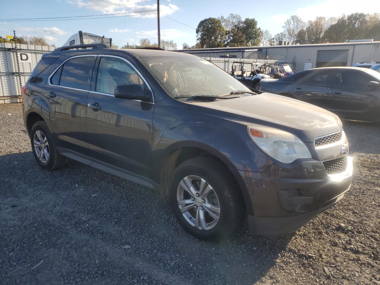 2014 Chevrolet Equinox VIN 2GNALBEK5E6211637 Copart auction photo, side / front end damage thumbnail 4