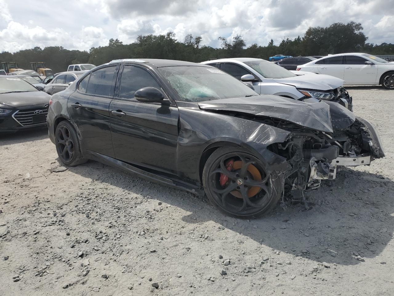 2018 Alfa Romeo Giulia VIN ZARFAECN8J7567177 Copart auction photo, front end damage thumbnail 4