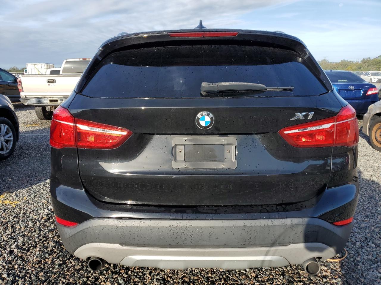 2017 BMW X1 VIN WBXHU7C39H5H33206 Copart auction photo, water/flood damage thumbnail 6