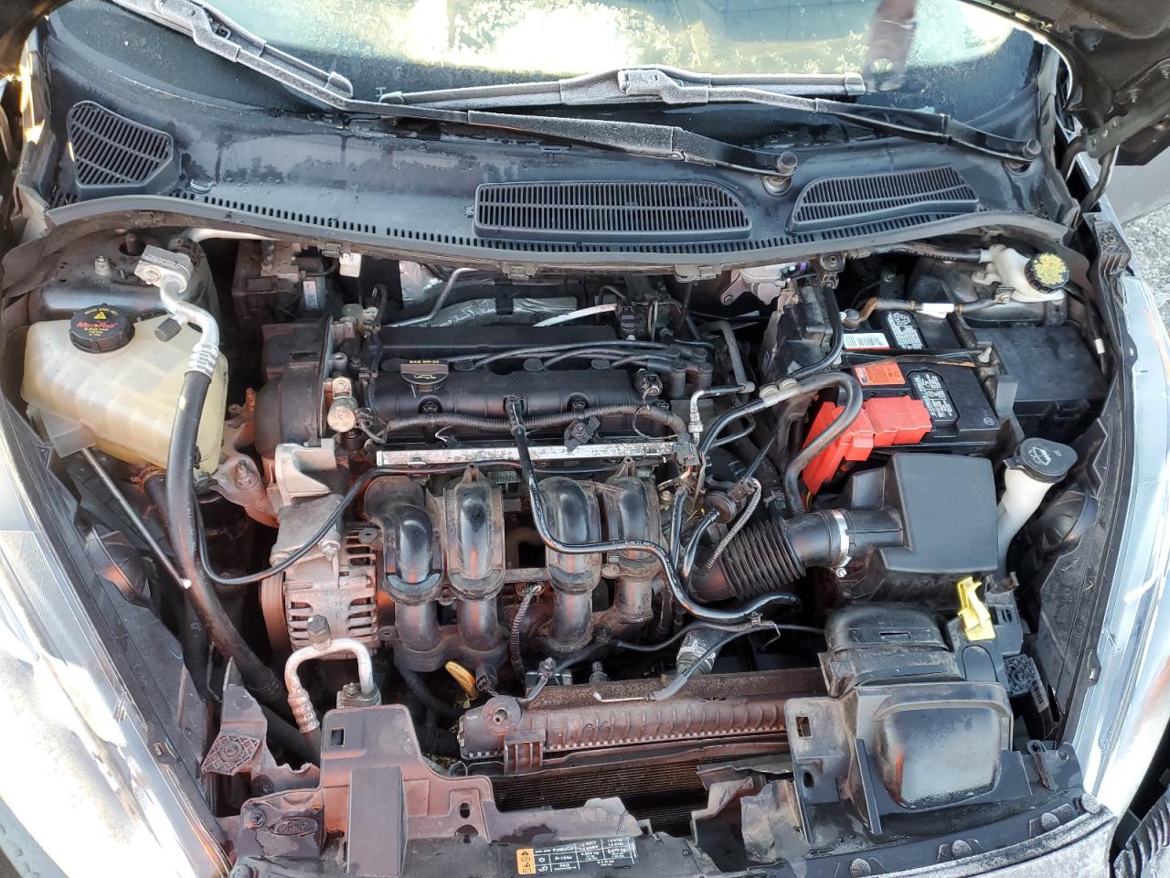 2015 Ford Fiesta VIN 3FADP4BJXFM214127 Copart auction photo, front end / side damage thumbnail 11