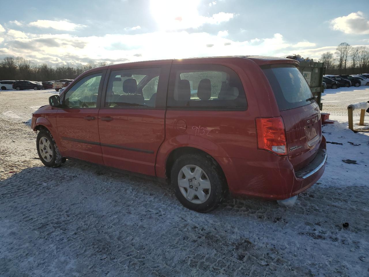 2013 Dodge Caravan VIN 2C4RDGBG8DR507822 Copart auction photo, front end / side damage thumbnail 2