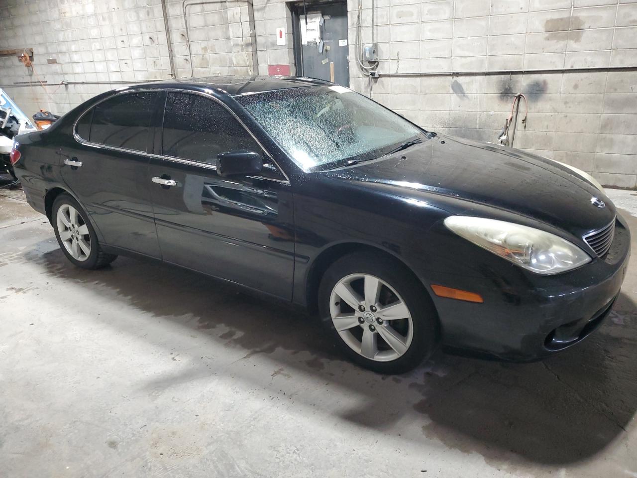 2005 Lexus ES VIN JTHBA30G255083296 Copart auction photo, rear end / side damage thumbnail 4