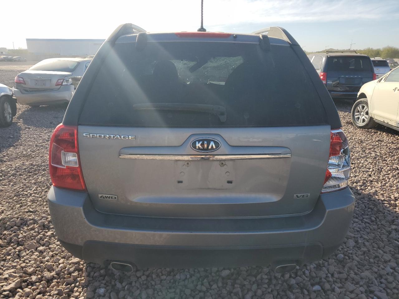2010 KIA Sportage VIN KNDKGCA36A7718045 Copart auction photo, all over damage thumbnail 6