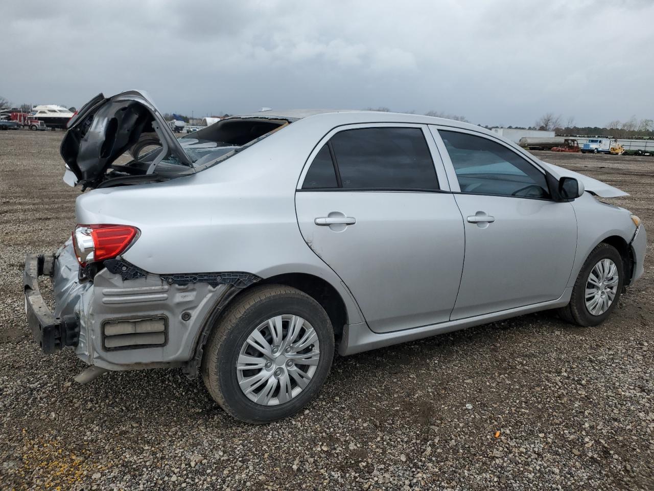 2010 Toyota Corolla VIN 1NXBU4EE2AZ355248 Copart auction photo, rear end / front end damage thumbnail 3