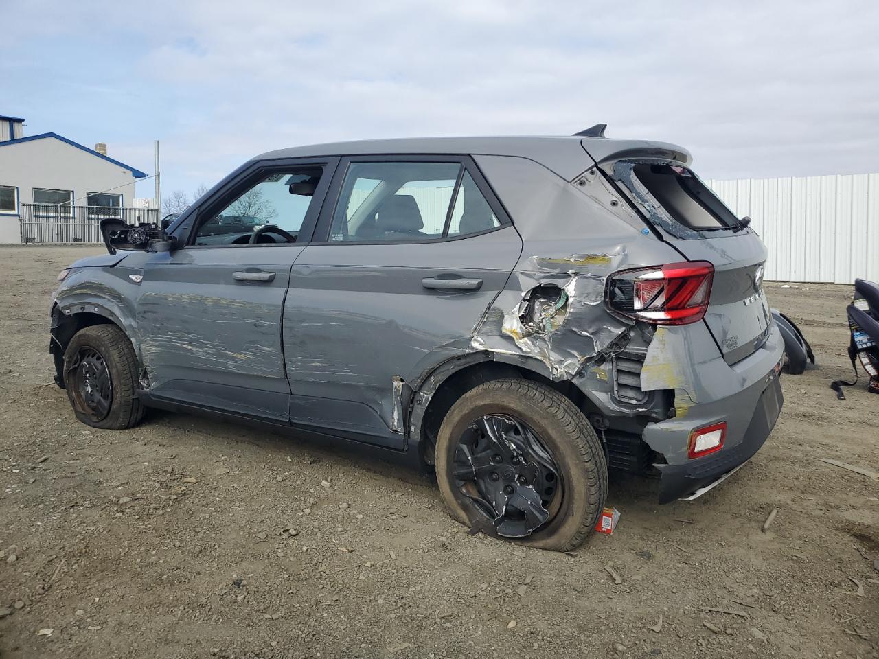 2020 Hyundai Venue VIN KMHRB8A39LU040496 Copart auction photo, rear end / front end damage thumbnail 2