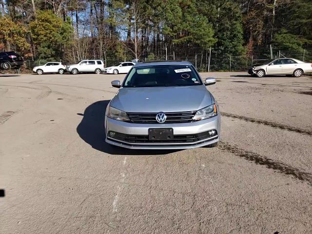 2015 Volkswagen Jetta VIN 3VWL17AJ0FM334493 Copart auction photo, side / rear end damage thumbnail 11