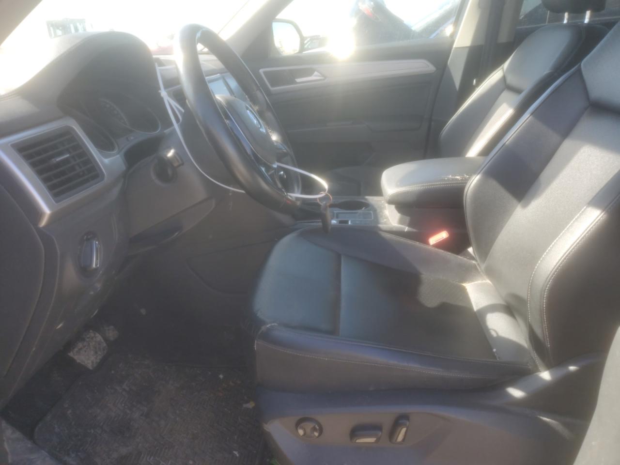 2018 Volkswagen Atlas VIN 1V2CP2CA3JC596938 Copart auction photo, front end damage thumbnail 7