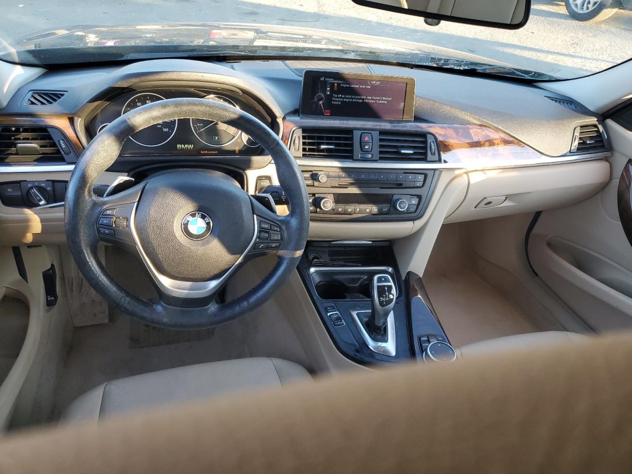 2015 BMW 3er VIN WBA3G7C58FK297859 Copart auction photo, side / front end damage thumbnail 8