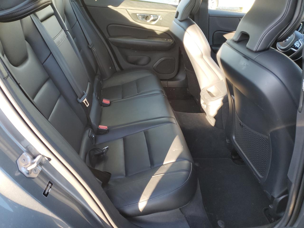 2020 Volvo S60 VIN 7JR102FK1LG073190 Copart auction photo, minor dent/scratches damage thumbnail 10