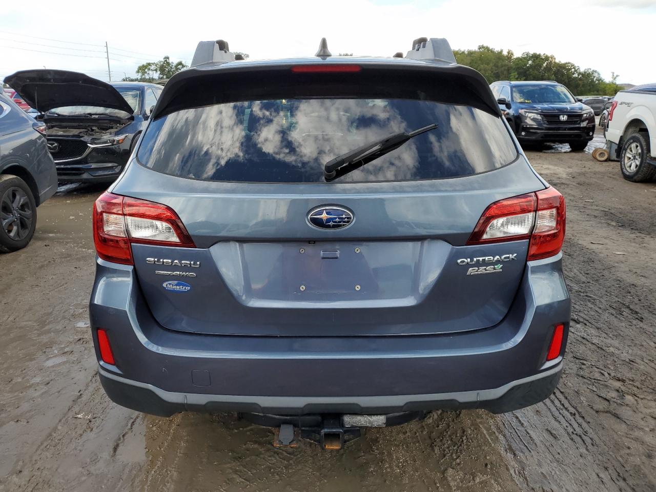 2017 Subaru Outback VIN 4S4BSADC6H3405301 Copart auction photo, water/flood damage thumbnail 6