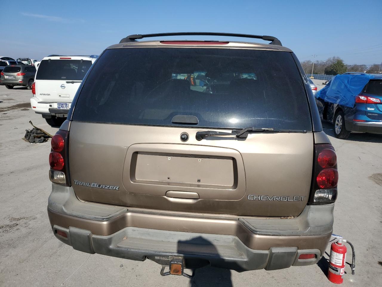 2002 Chevrolet TrailBlazer VIN 1GNDT13S422319038 Copart auction photo, all over damage thumbnail 6