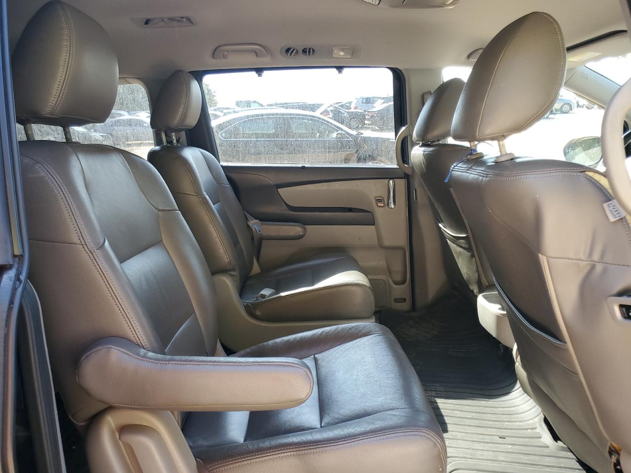 2016 Honda Odyssey VIN 5FNRL5H39GB153319 Copart auction photo, front end damage thumbnail 11