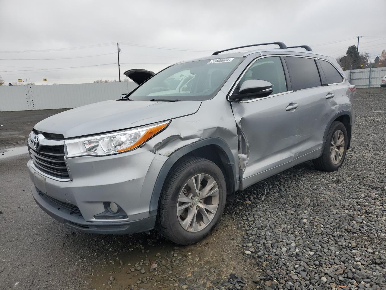 2015 Toyota Highlander VIN 5TDJKRFH7FS134364