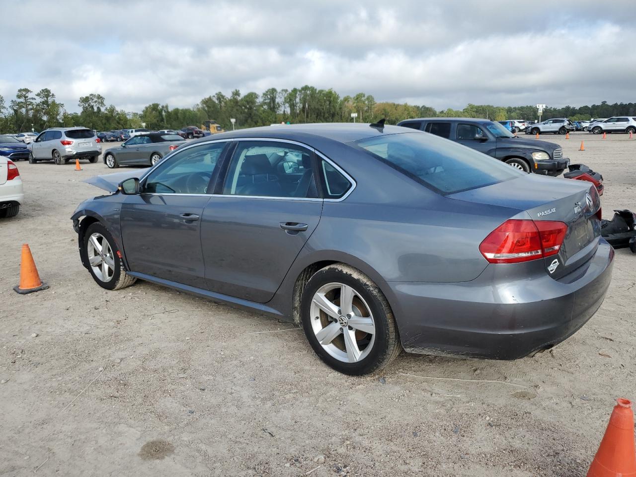 2015 Volkswagen Passat VIN 1VWAS7A32FC103778 Copart auction photo, front end / side damage thumbnail 2