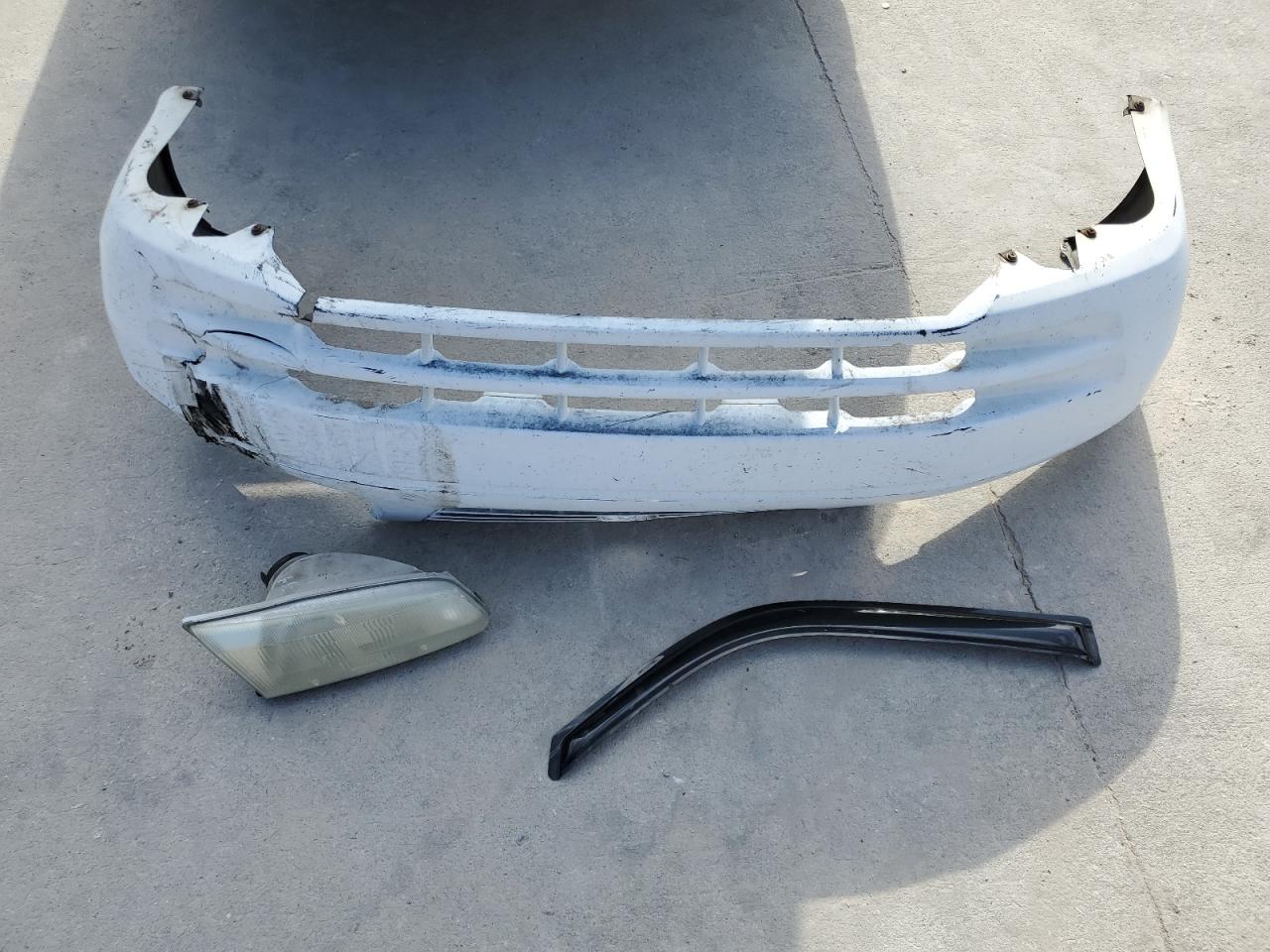 1999 Toyota Camry VIN 4T1BG22K8XU899817 Copart auction photo, front end damage thumbnail 14