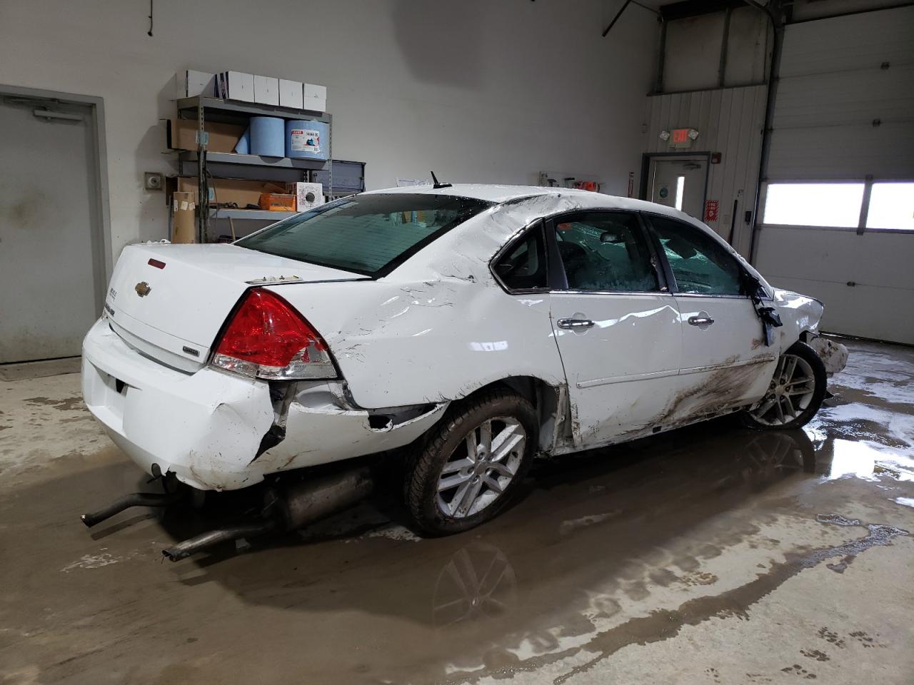 2014 Chevrolet Impala VIN 2G1WC5E39E1186255 Copart auction photo, rollover damage thumbnail 3