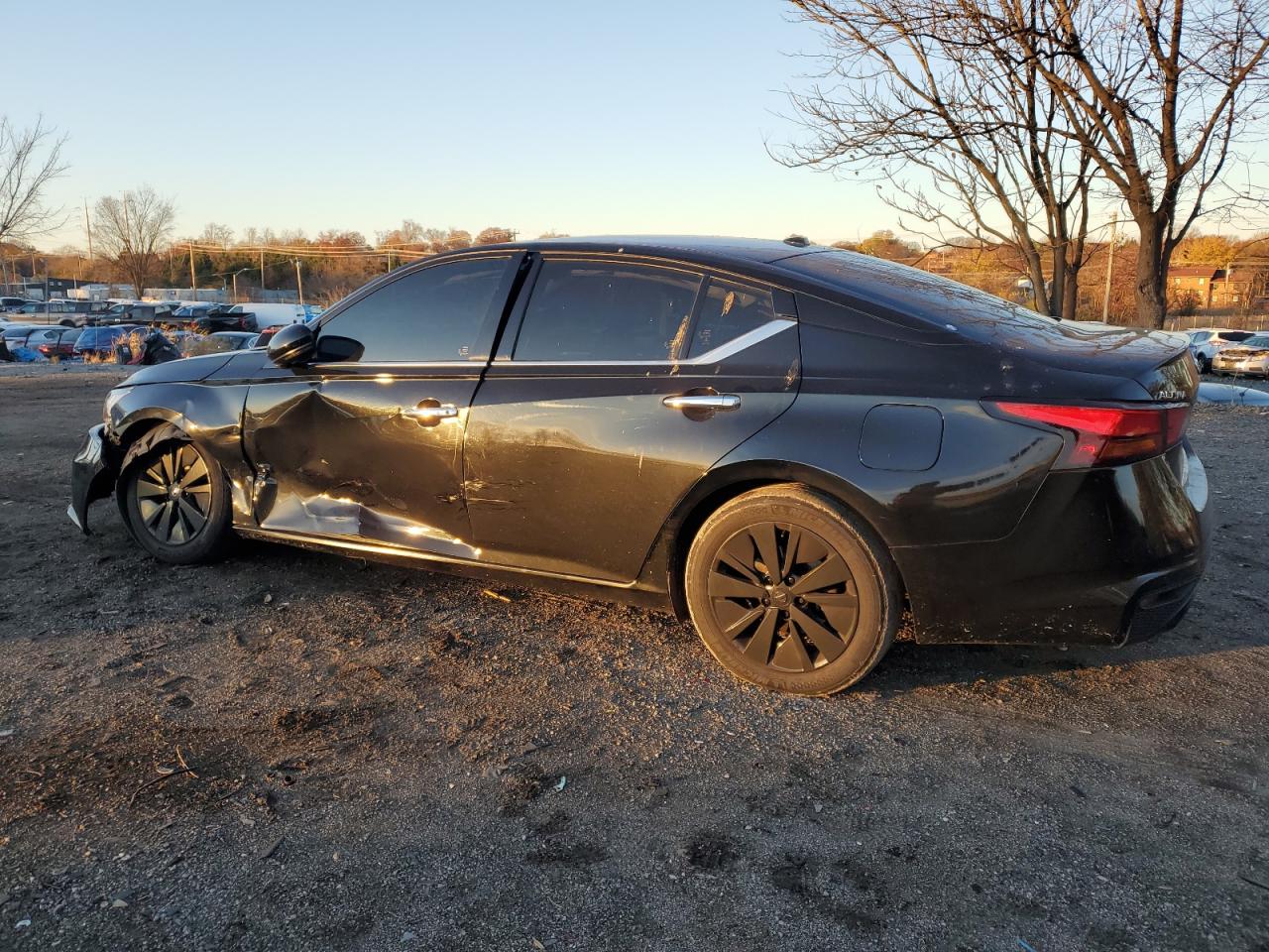 2019 Nissan Altima VIN 1N4BL4EV3KC112486 Copart auction photo, side / front end damage thumbnail 2