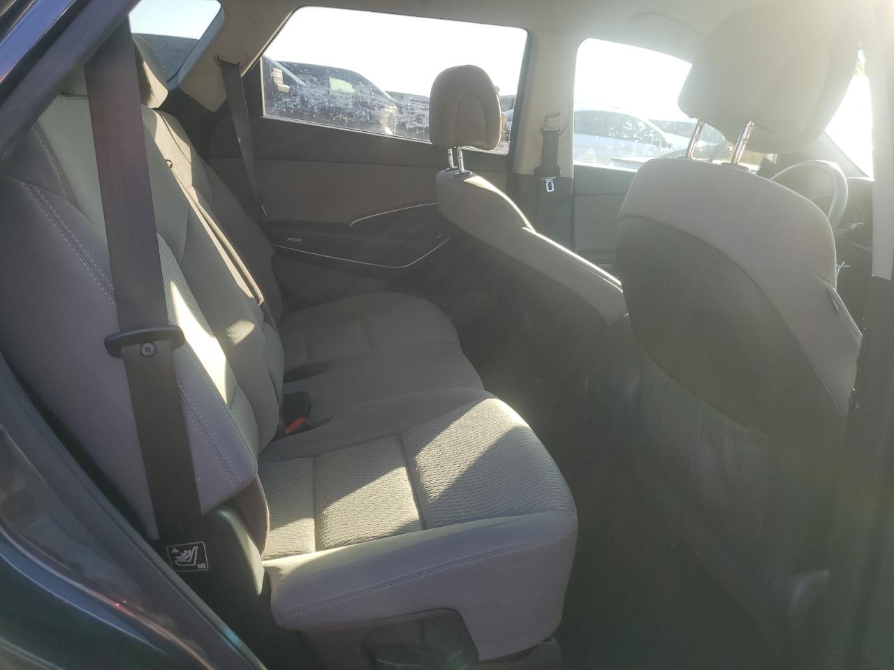 2017 Hyundai Santa Fe VIN KM8SMDHF7HU222869 Copart auction photo, all over damage thumbnail 11